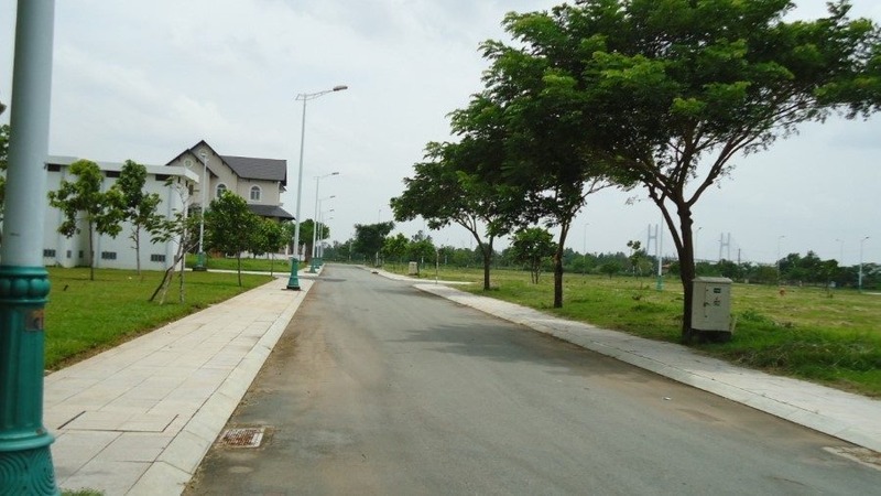 Đất lưu không là gì